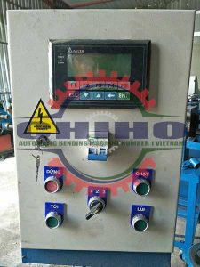 bảng điều khiển máy bẻ đai sắt